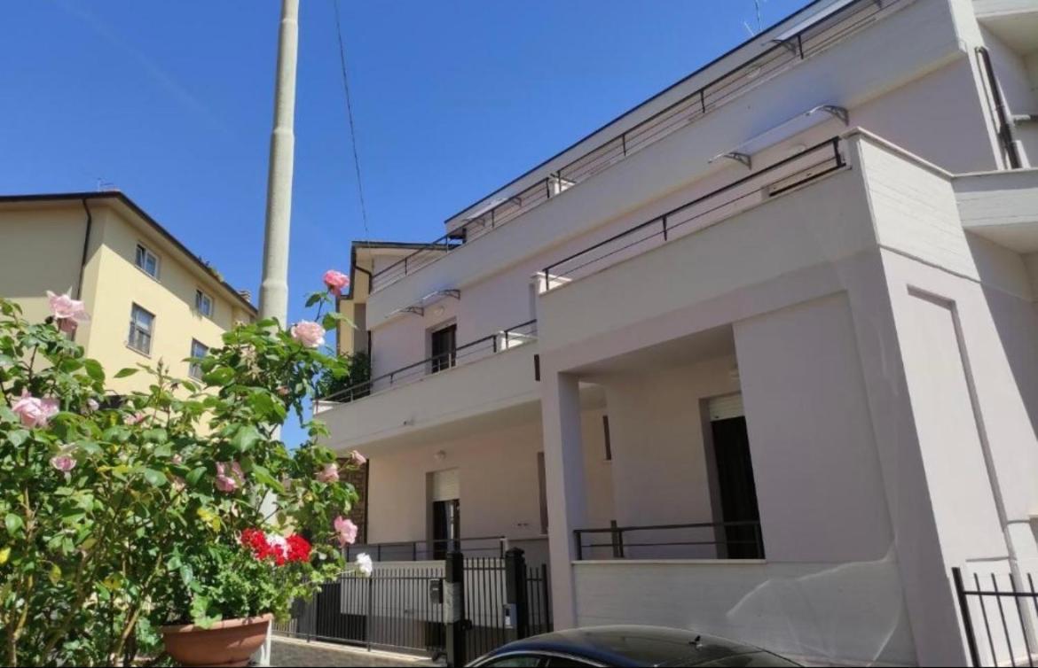 Diamond Apartment Arezzo Exterior foto